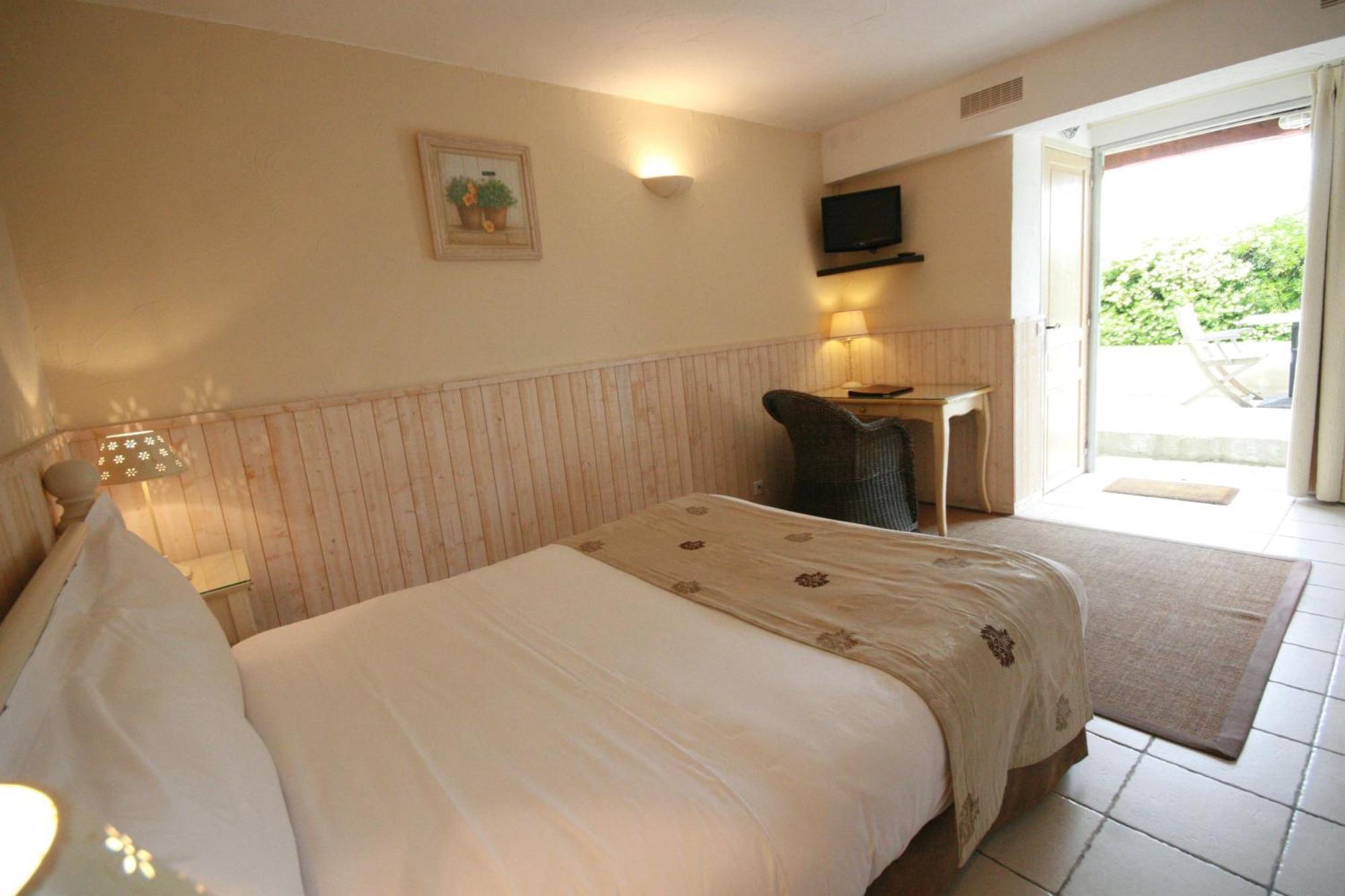 Hotel Marc-Hely La Colle-sur-Loup Cameră foto